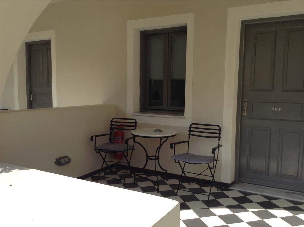Rose Bay Hotel Kamári Екстериор снимка