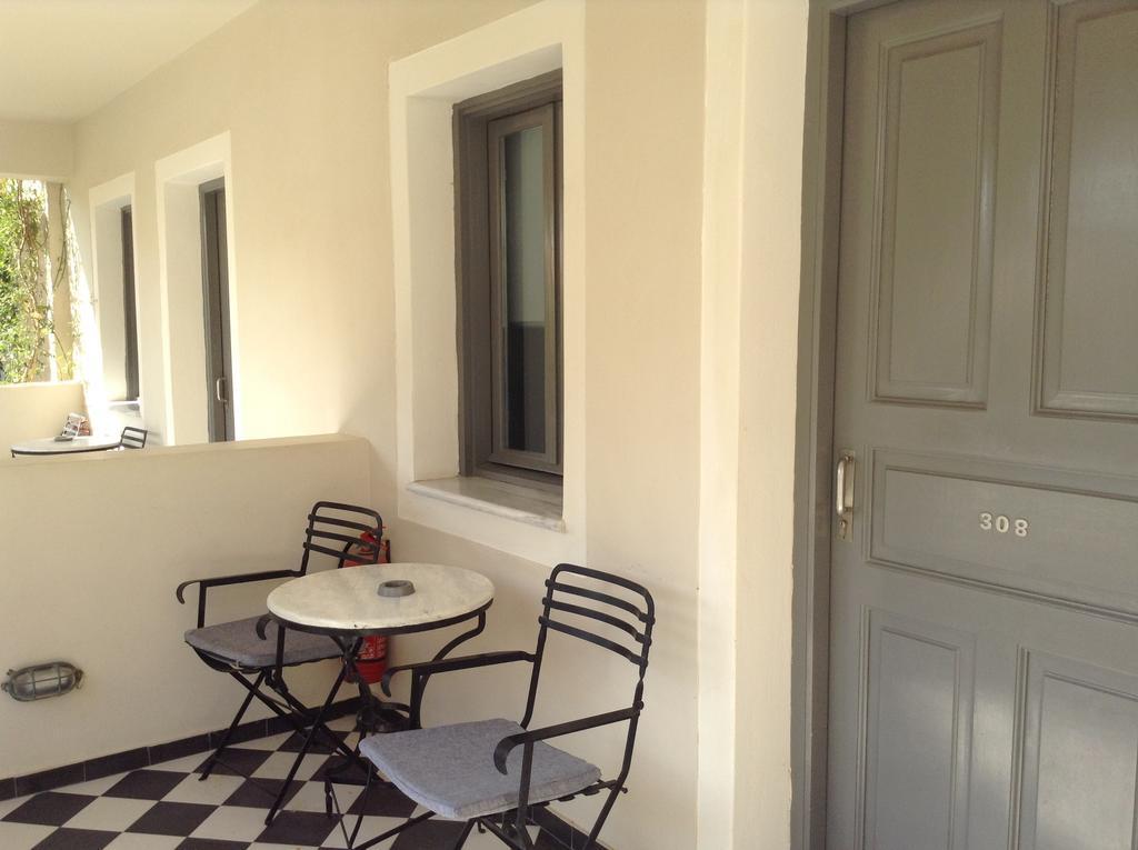 Rose Bay Hotel Kamári Екстериор снимка