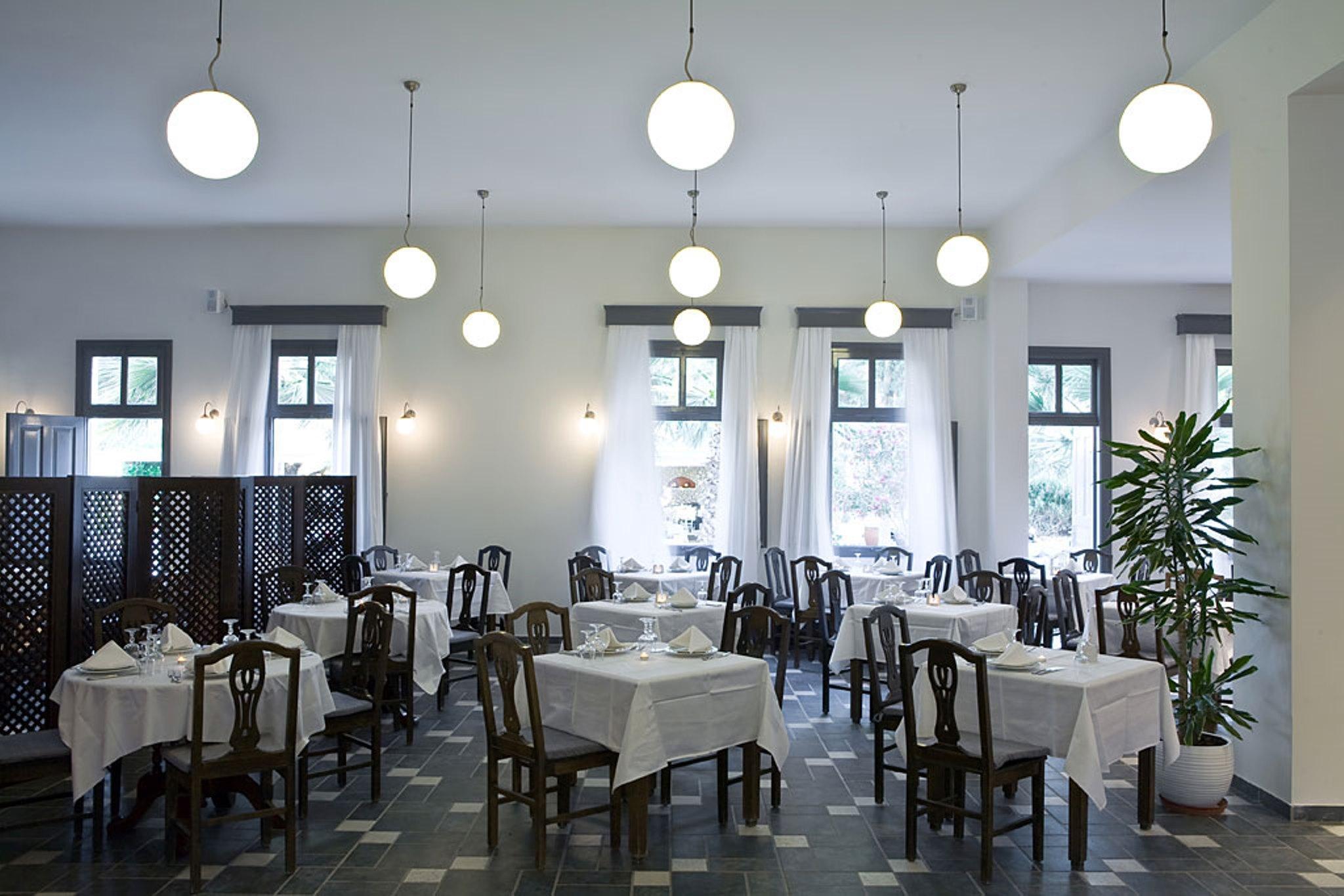 Rose Bay Hotel Kamári Екстериор снимка