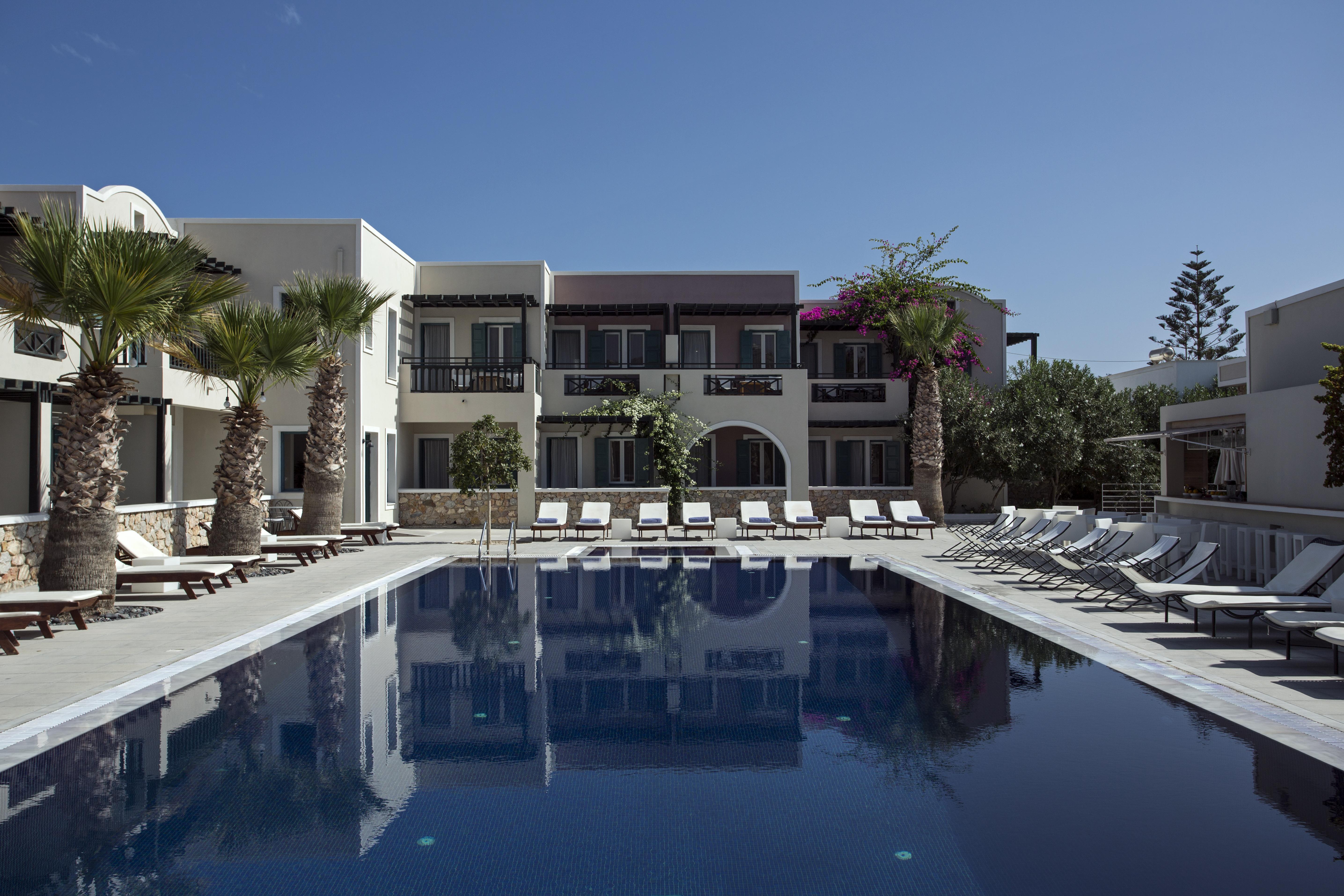 Rose Bay Hotel Kamári Екстериор снимка