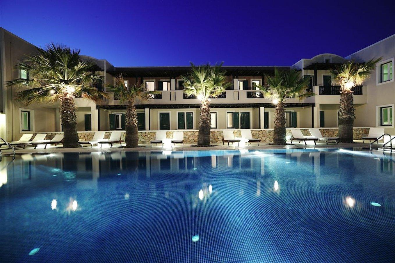 Rose Bay Hotel Kamári Екстериор снимка