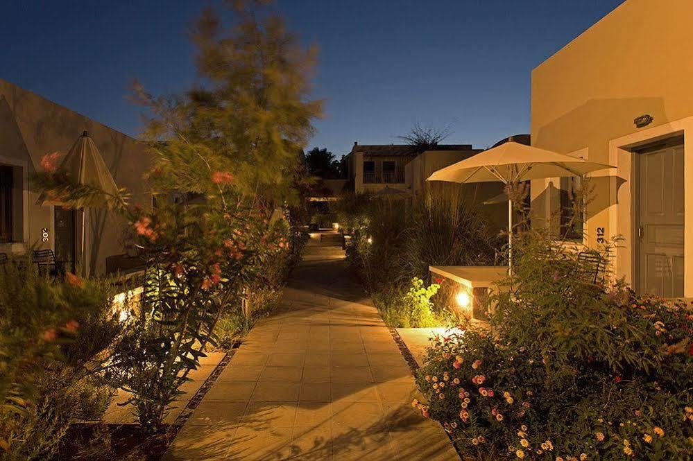 Rose Bay Hotel Kamári Екстериор снимка